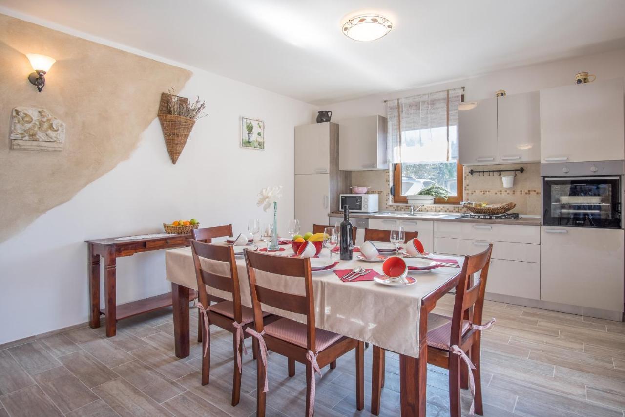 Villa Dijana East Linardići Buitenkant foto
